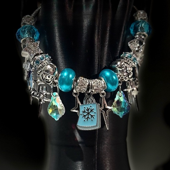 Jewelry - Elegant Silver and Blue Charm Bracelet